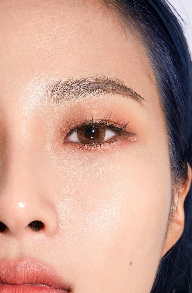 Hapa Kristin Wow Kristin Brown | 1 Month