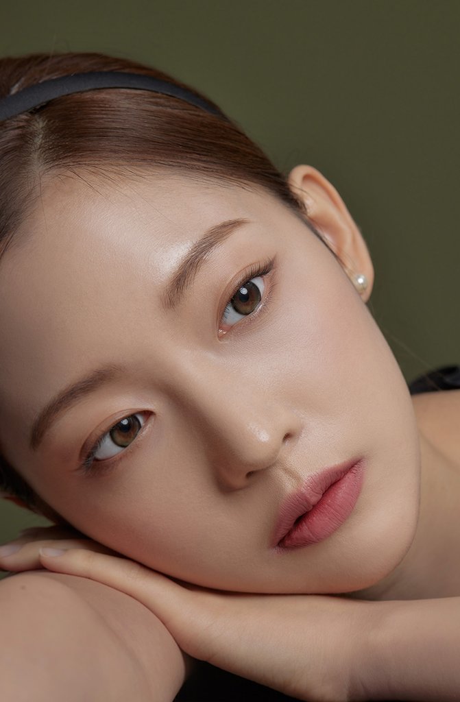 Hapa Kristin Secretive Kristin Olive | 1 Month